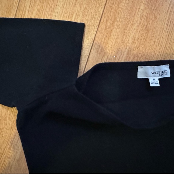 Wilfred Free Bayne Crop Top (Size: Medium) - Picture 2 of 3